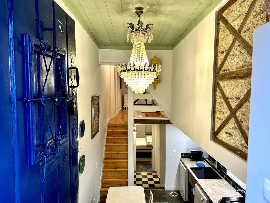 Budget 2 Bed In Bica W Air Con - Belle Epoque Lejlighed *